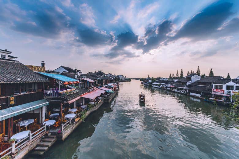 Zhujiajiao, conhecida como a Veneza de Shanghai